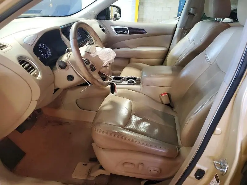 2013 NISSAN PATHFINDER S  