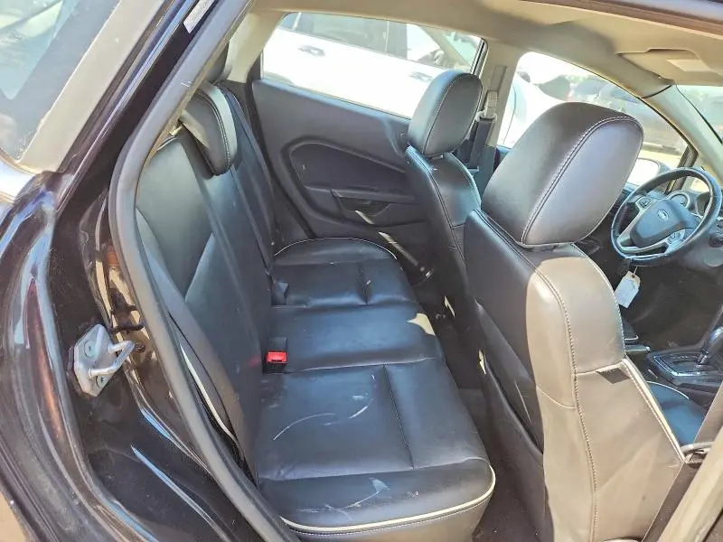 2011 FORD FIESTA SES  