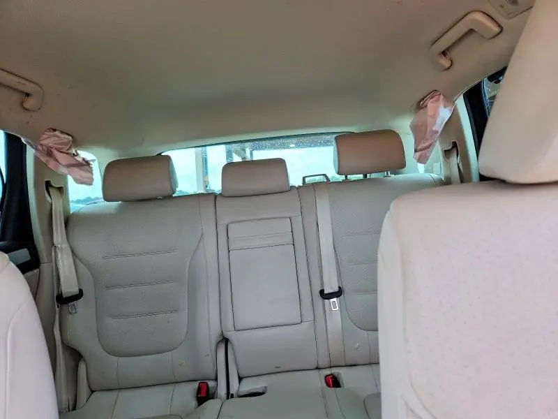 2015 VOLKSWAGEN TOUAREG V6  