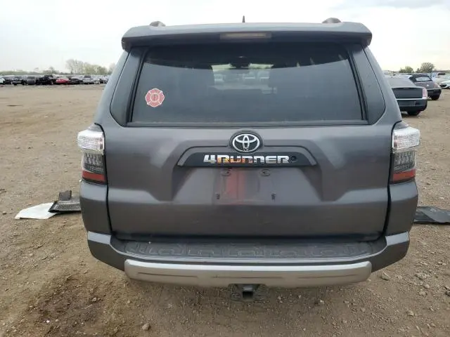 2019 TOYOTA 4RUNNER SR5/SR5 PREMIUM  