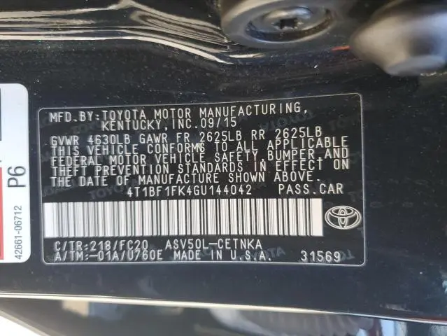 2016 TOYOTA CAMRY LE  