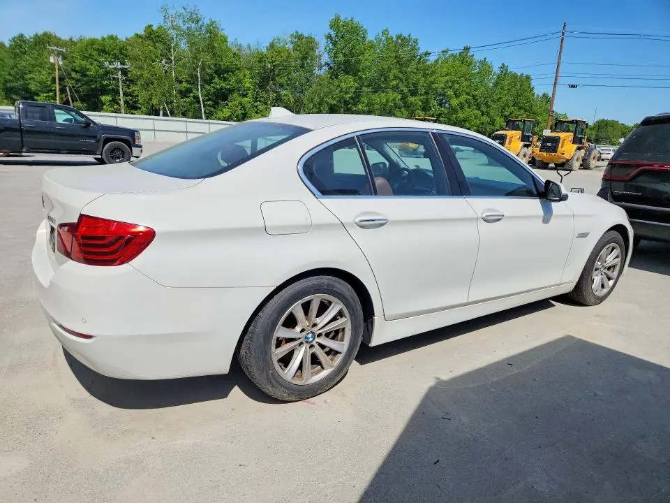 2015 BMW 528 XI  