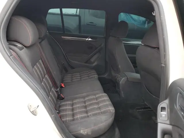 2013 VOLKSWAGEN GTI   