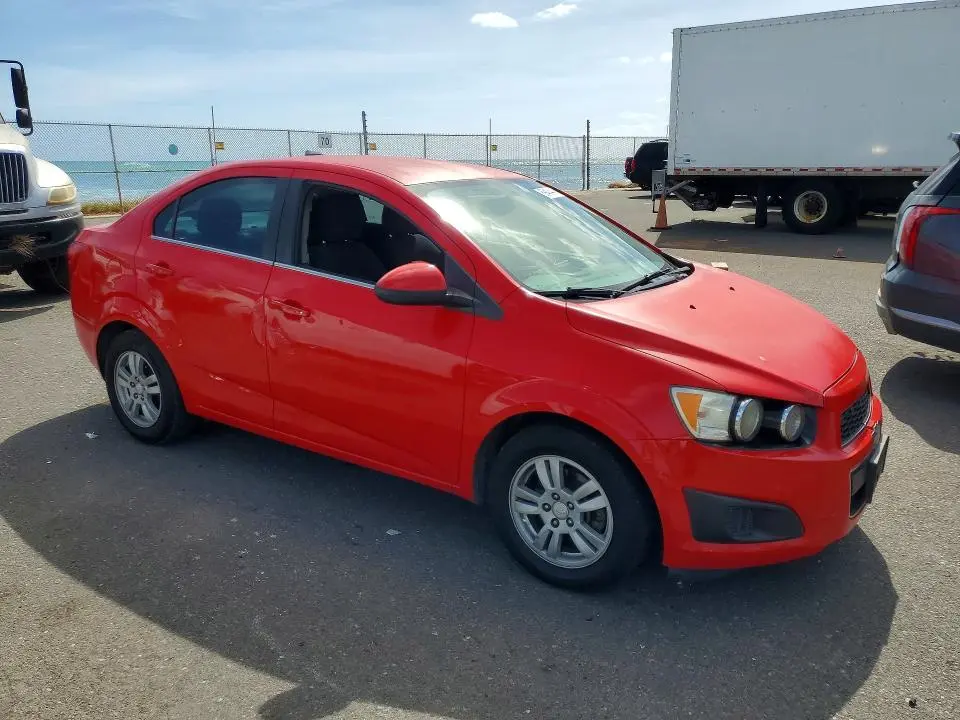 2014 CHEVROLET SONIC LT  