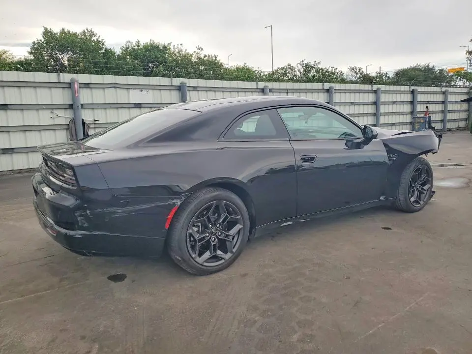 2025 DODGE CHALLENGER   