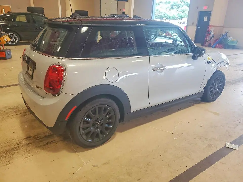 2020 MINI COOPER   