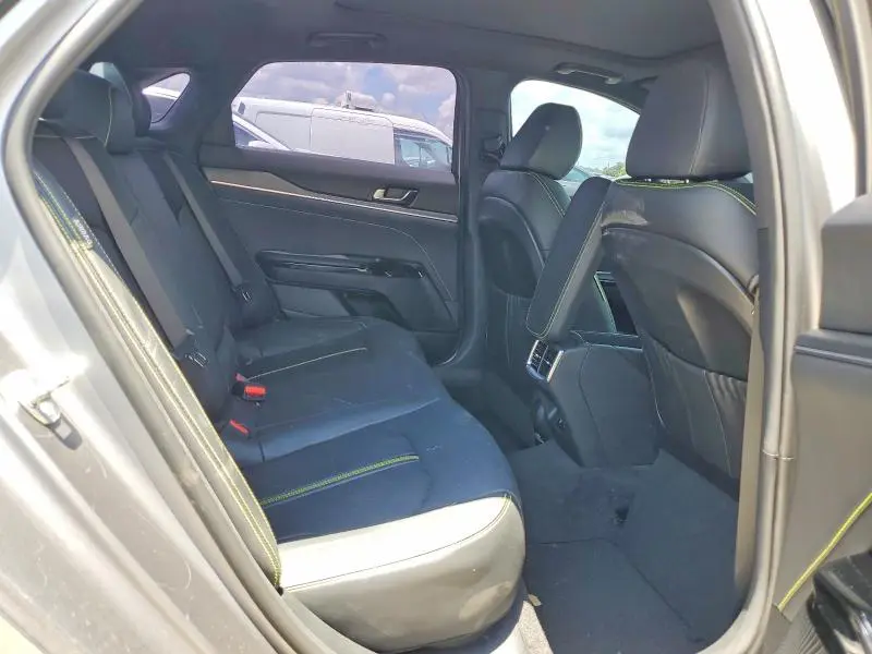 2025 KIA K5 GT  