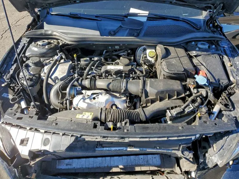 2017 INFINITI QX30 BASE  