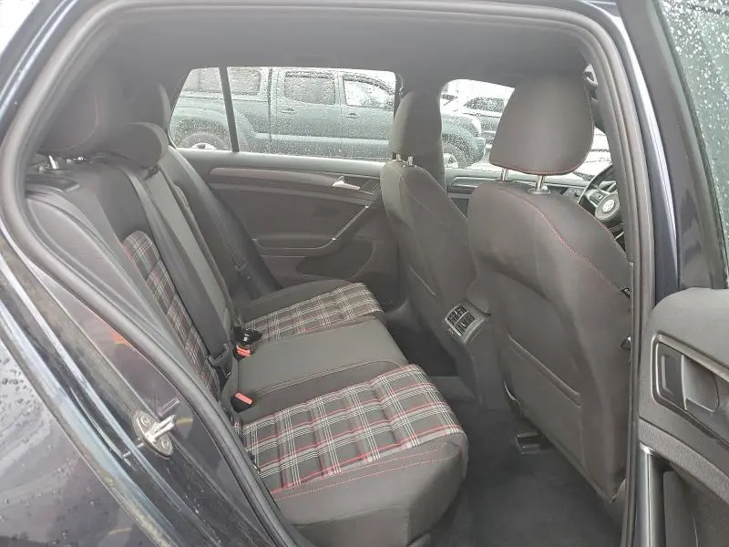 2018 VOLKSWAGEN GTI S  