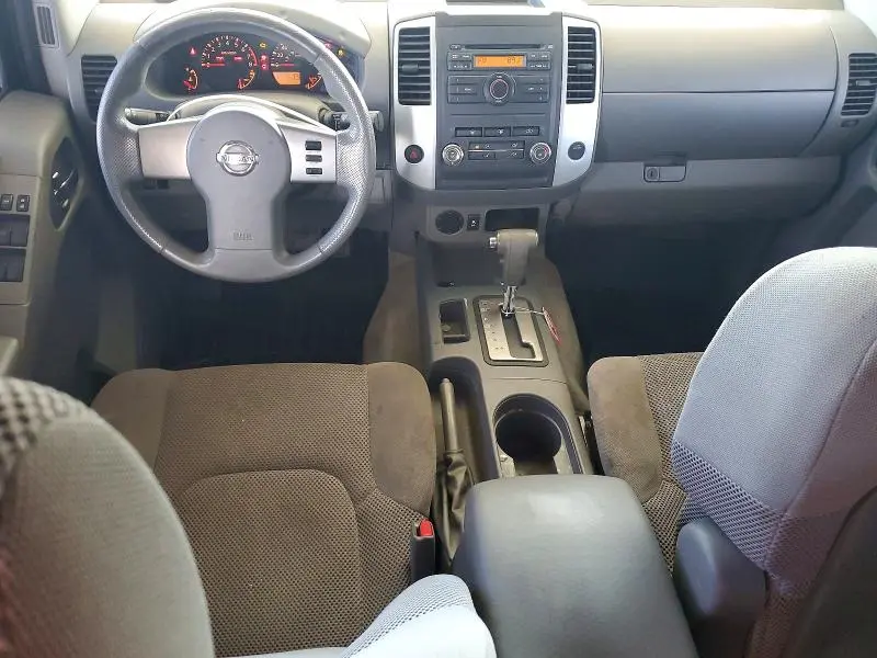 2012 NISSAN FRONTIER S  