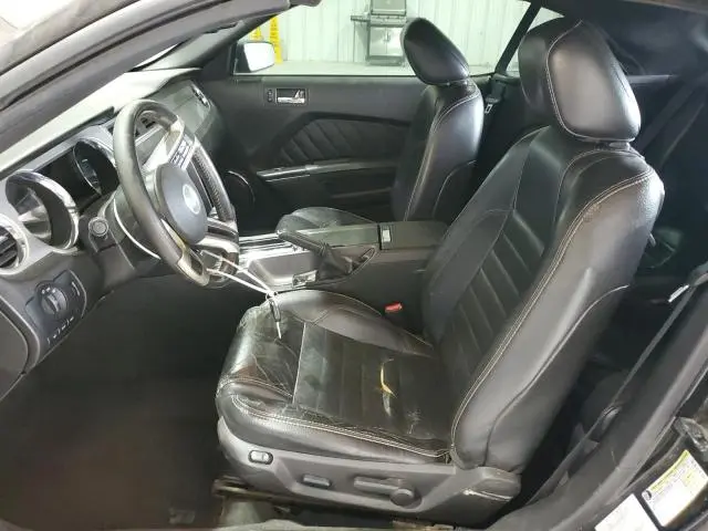 2010 FORD MUSTANG   