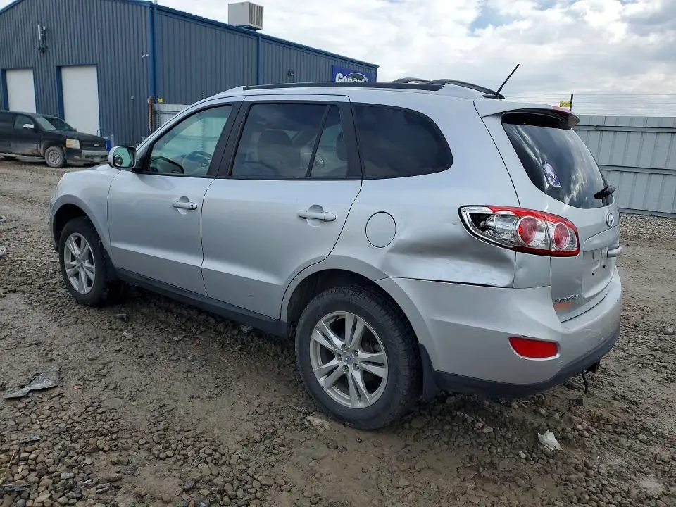 2012 HYUNDAI SANTA FE SE  