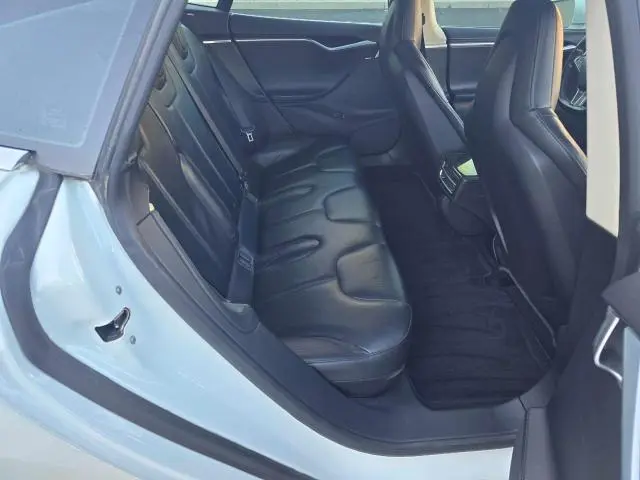 2012 TESLA MODEL S   