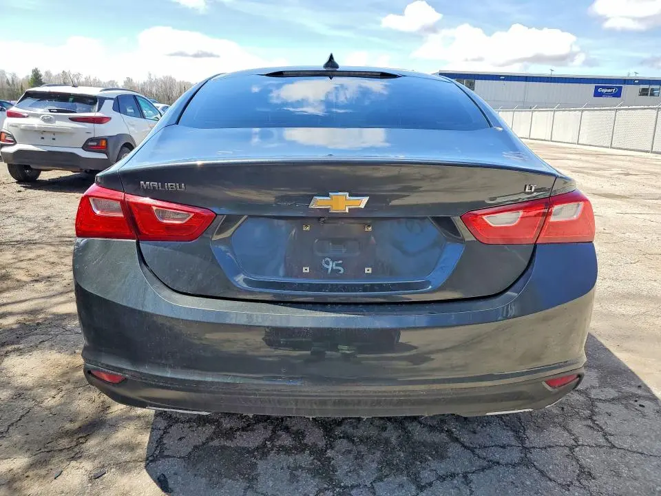 2017 CHEVROLET MALIBU LT  