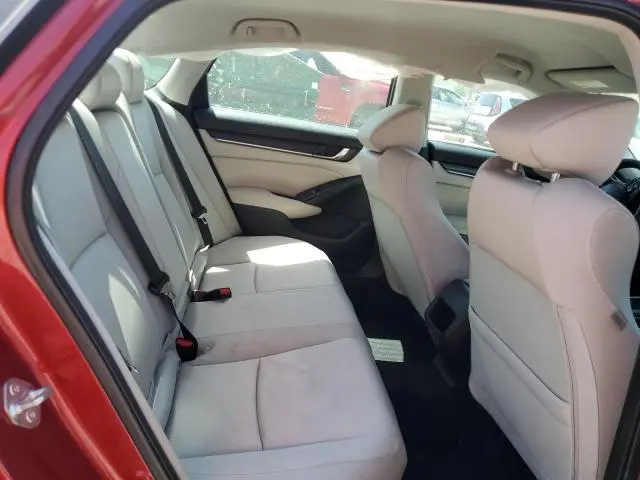 2019 HONDA ACCORD LX  