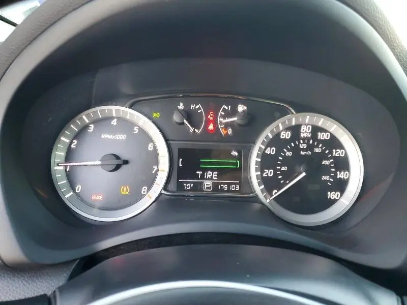 2014 NISSAN SENTRA SL  