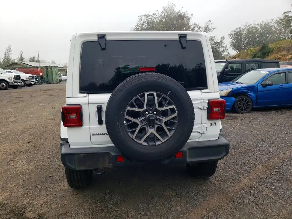 2025 JEEP WRANGLER SAHARA  