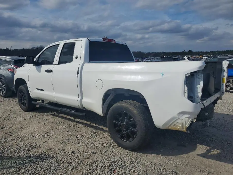 2020 TOYOTA TUNDRA SR  