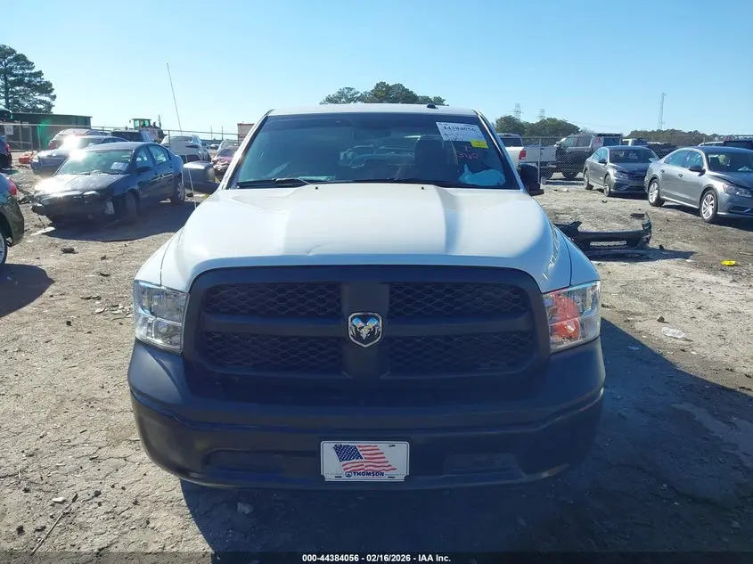 2022 RAM 1500 CLASSIC TRADESMAN  4X4 5'7 BOX