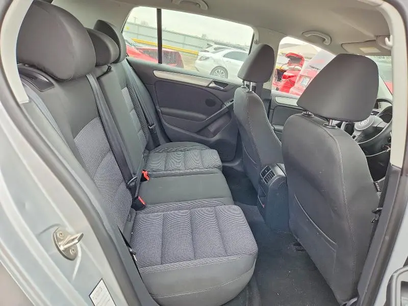 2014 VOLKSWAGEN GOLF   