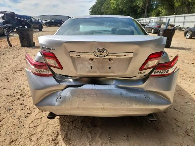 2011 TOYOTA CAMRY SE  