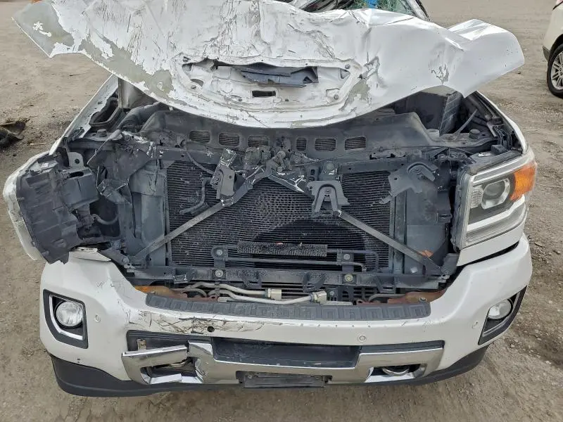 2019 GMC SIERRA K2500 DENALI  