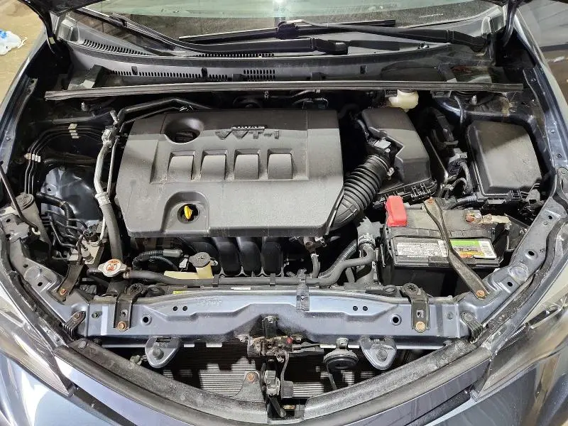 2017 TOYOTA COROLLA SE  