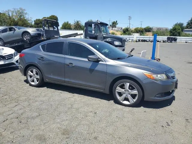 2013 ACURA ILX 20 TECH  