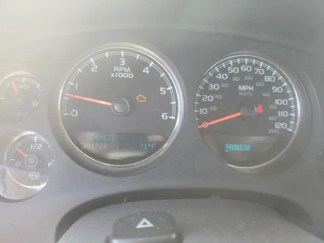 2011 CHEVROLET SUBURBAN K1500 LTZ  