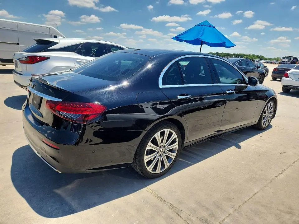 2021 MERCEDES-BENZ E 350  