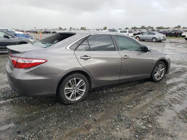 2016 TOYOTA CAMRY LE  