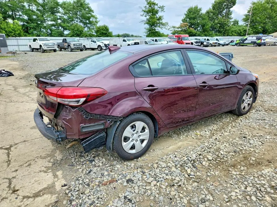 2018 KIA FORTE LX  