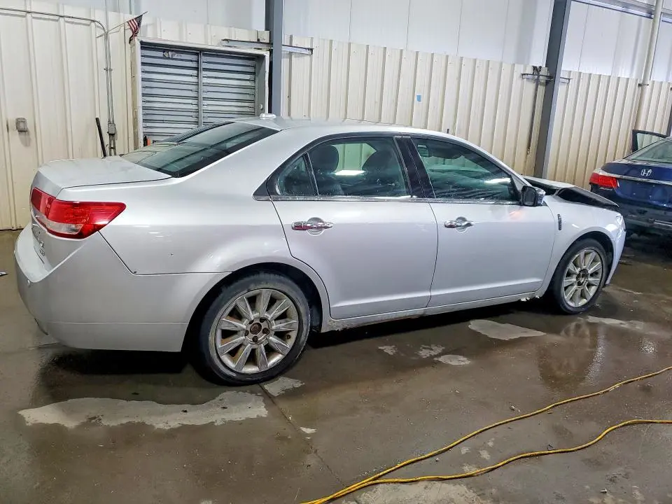 2012 LINCOLN MKZ   