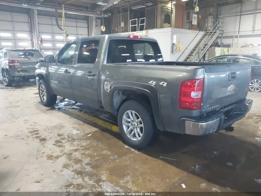 2011 CHEVROLET SILVERADO 1500 LS