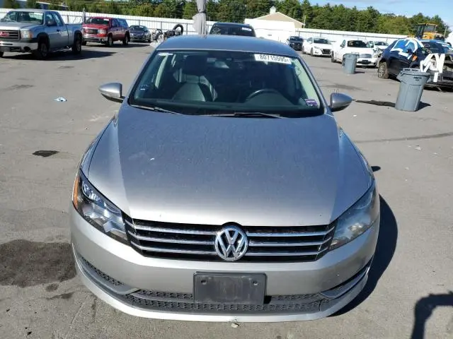 2012 VOLKSWAGEN PASSAT SE