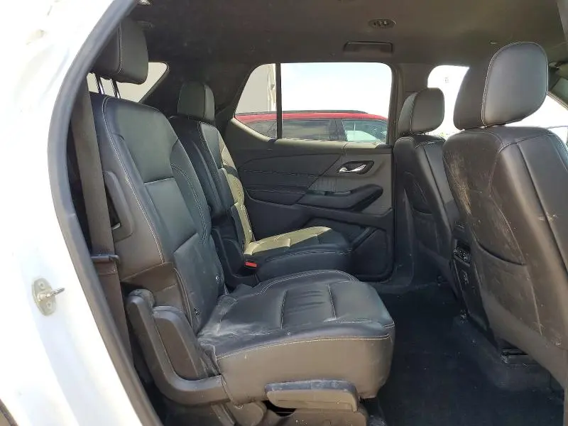 2022 CHEVROLET TRAVERSE LT  