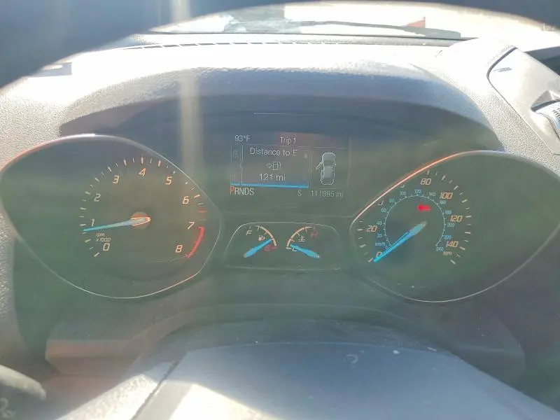 2016 FORD ESCAPE SE  