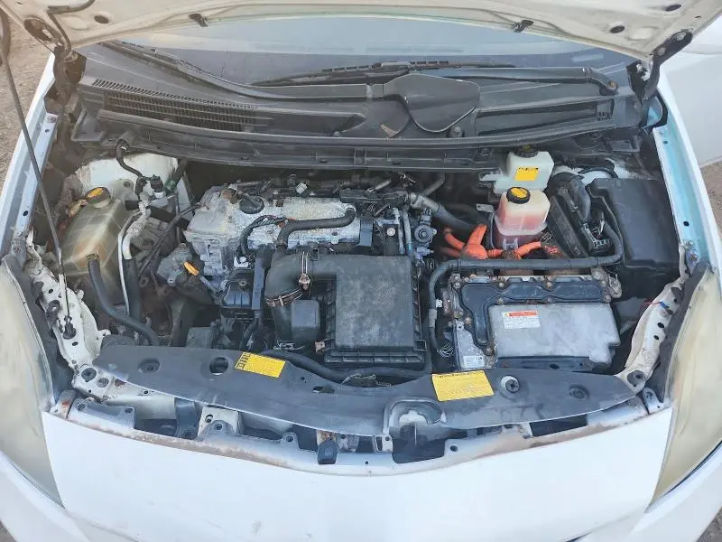 2012 TOYOTA PRIUS TWO  