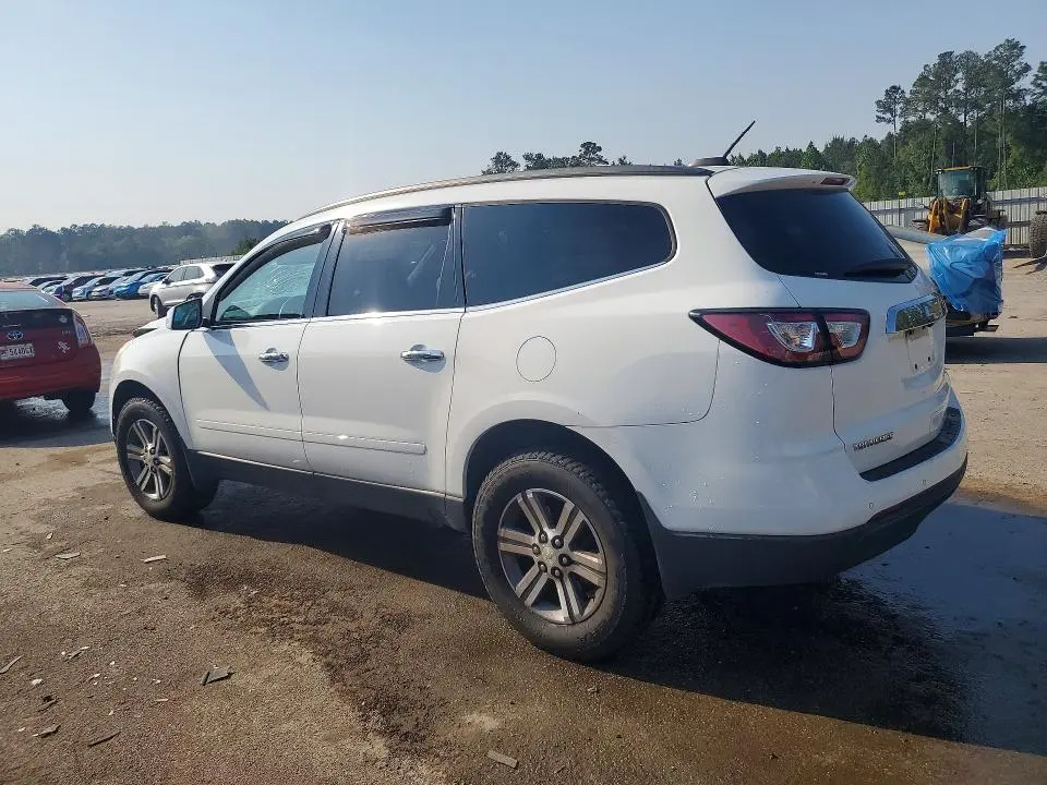 2017 CHEVROLET TRAVERSE LT  