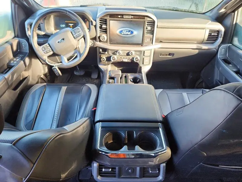 2025 FORD F150 XLT  