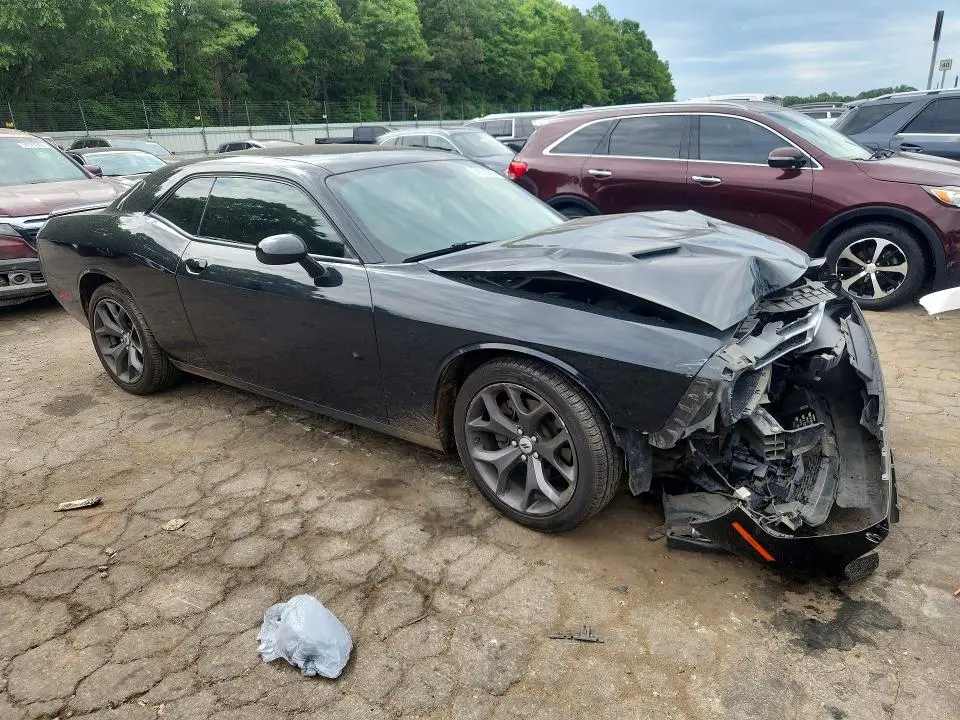 2019 DODGE CHALLENGER SXT  
