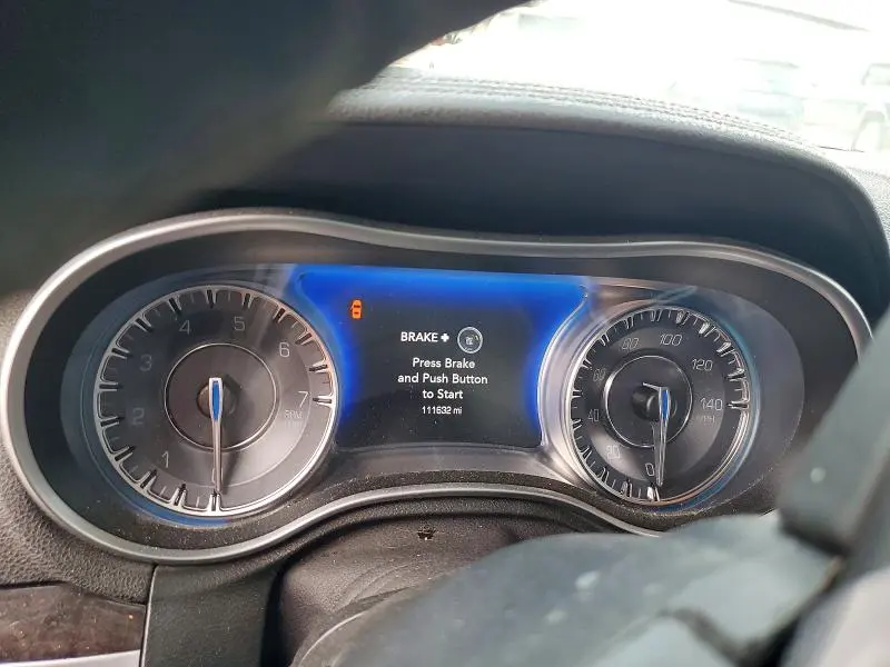2019 CHRYSLER 300 LIMITED  