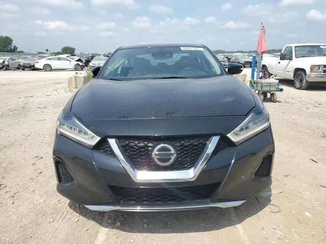 2022 NISSAN MAXIMA SV  