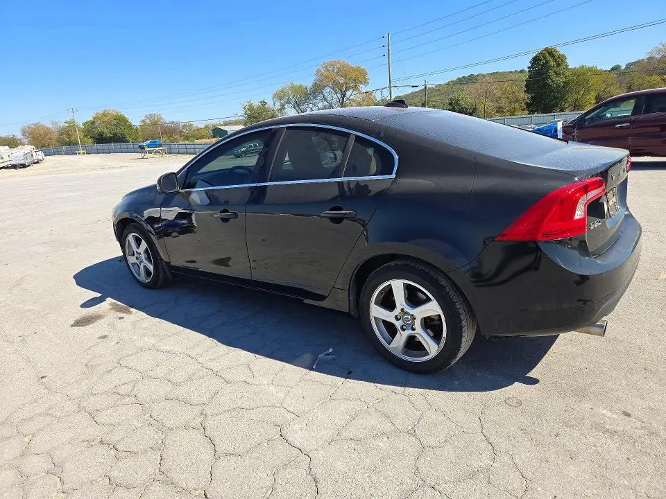 2012 VOLVO S60 T5  