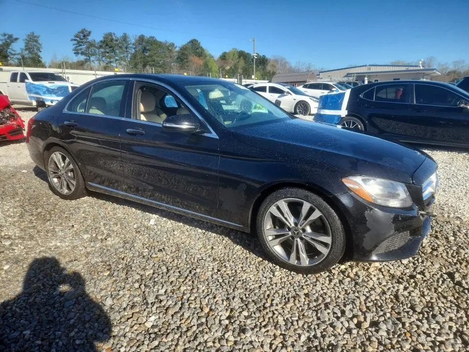 2018 MERCEDES-BENZ C 300  