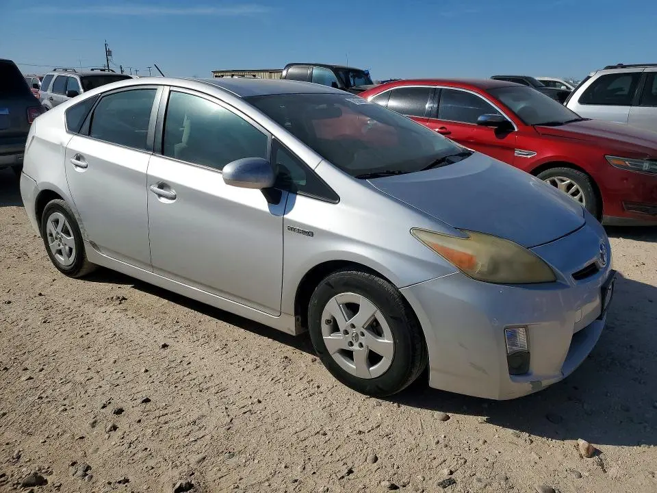 2010 TOYOTA PRIUS   