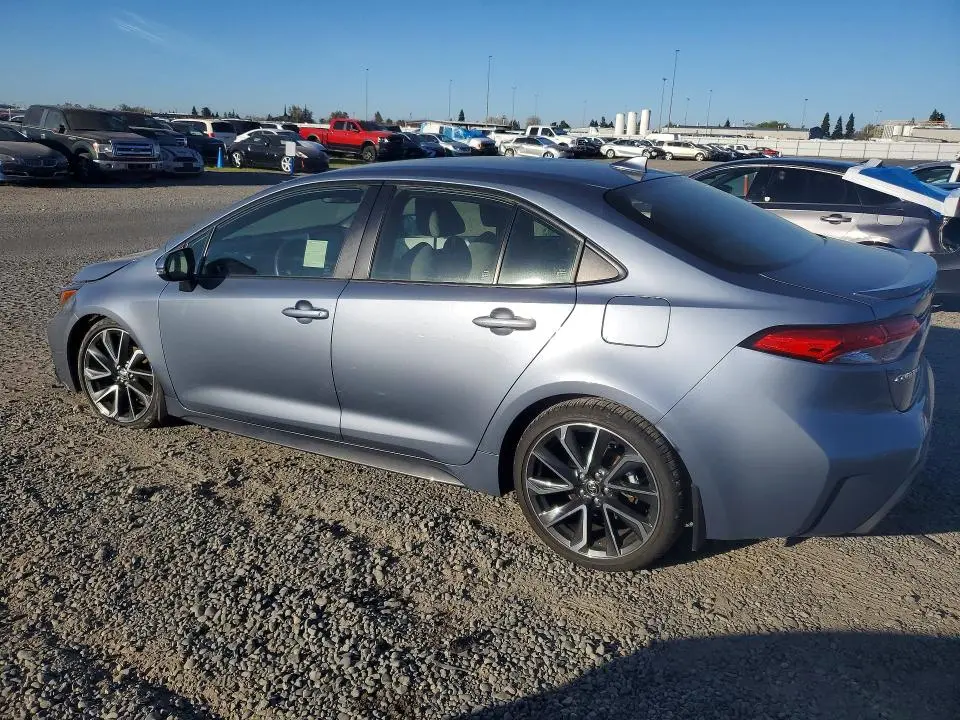 2022 TOYOTA COROLLA SE  