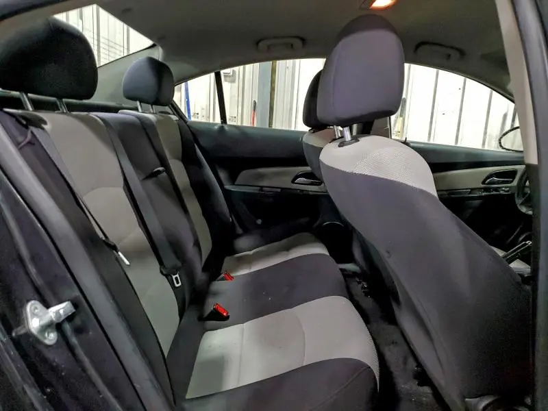 2013 CHEVROLET CRUZE LS  