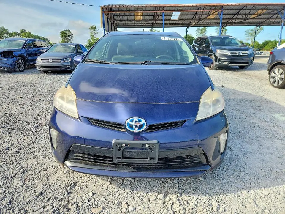 2013 TOYOTA PRIUS THREE  