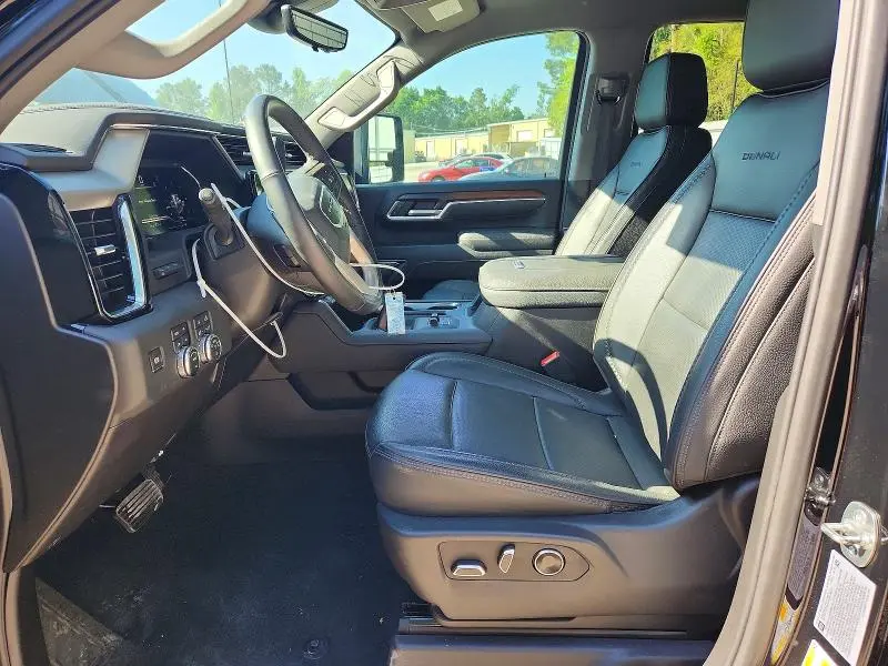 2025 GMC SIERRA K2500 DENALI  